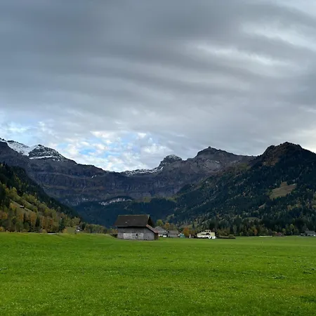 Burgbuehler Bed & Breakfast Lenk
